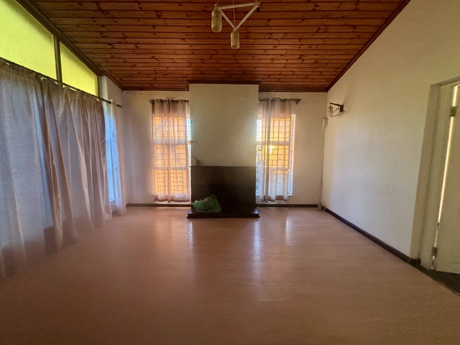 To Let 4 Bedroom Property for Rent in Brackenfell South Western Cape